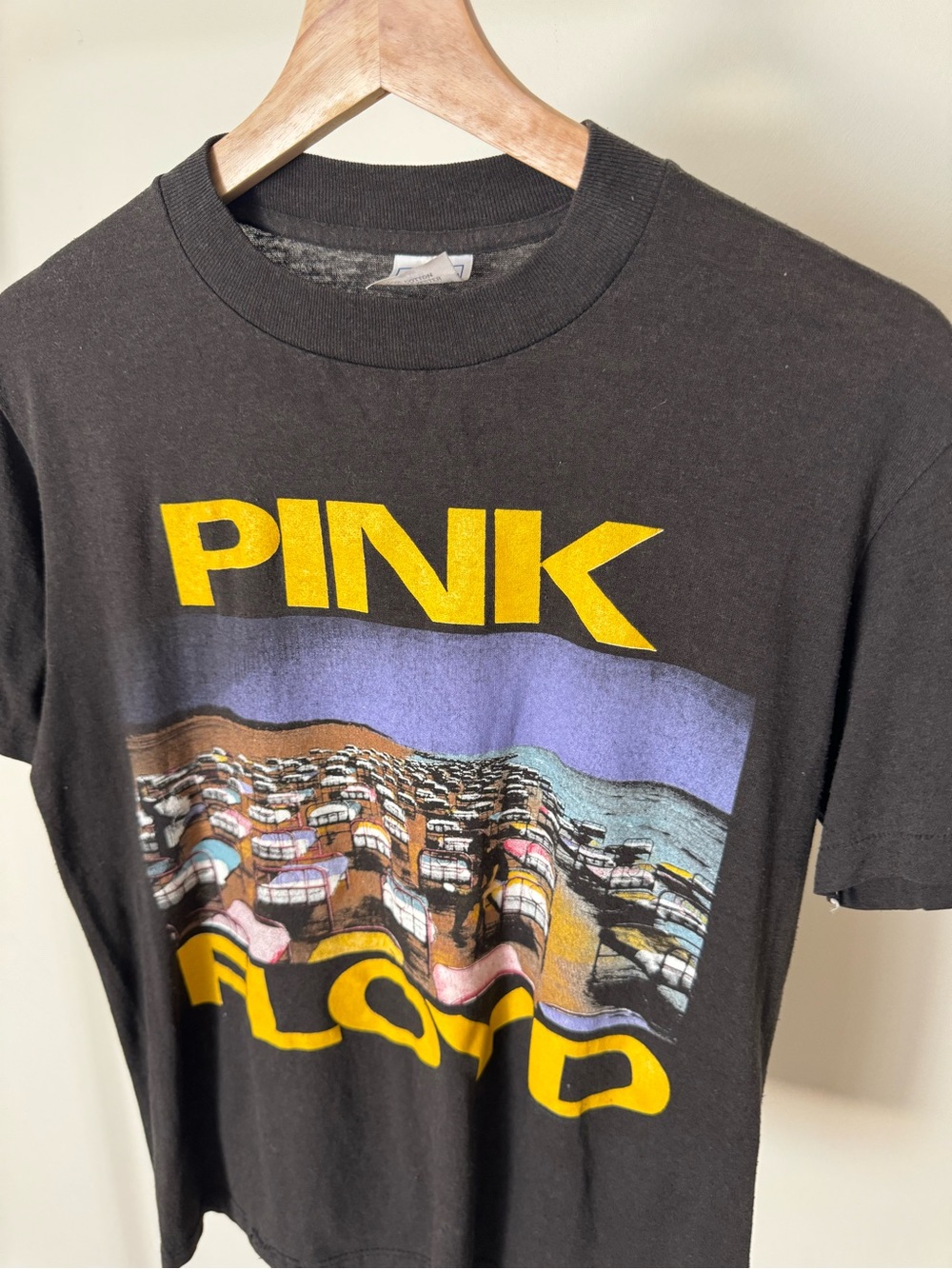 Vintage 1987 Pink Floyd World Tour Band T Shirt USA Made